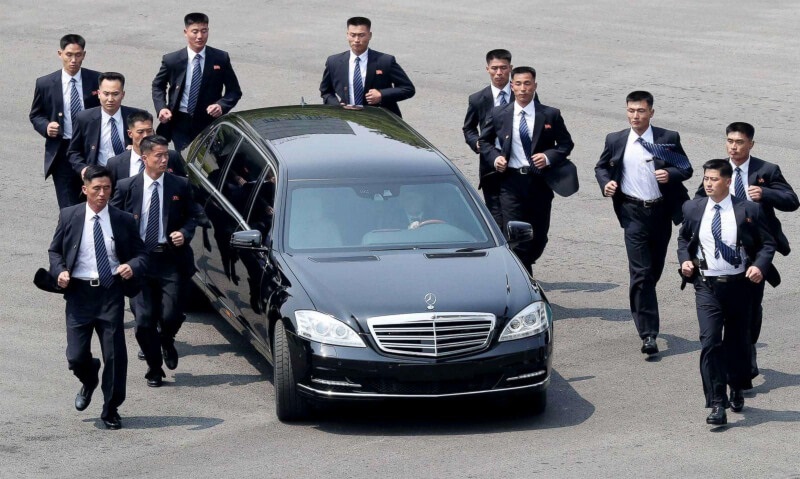 Vệ sĩ là gì? Vệ sĩ và bảo vệ chuyên nghiệp có những điểm nào khác nhau?